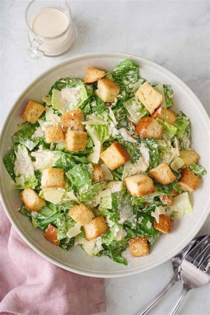 11 Best StoreBought Caesar Salad Dressings RESTO BARATIES