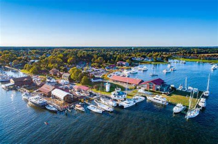 Aerial photos of eastern shore farms Stock Photo Alamy