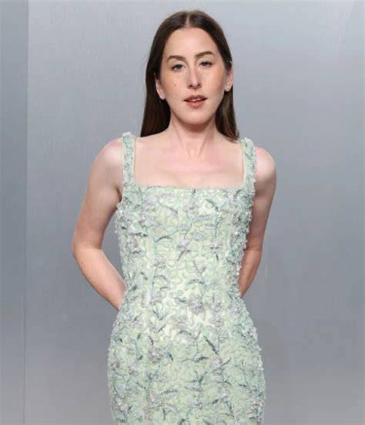 Alana Haim Height, Weight, Age, Boyfriend, Family, Facts, Biography