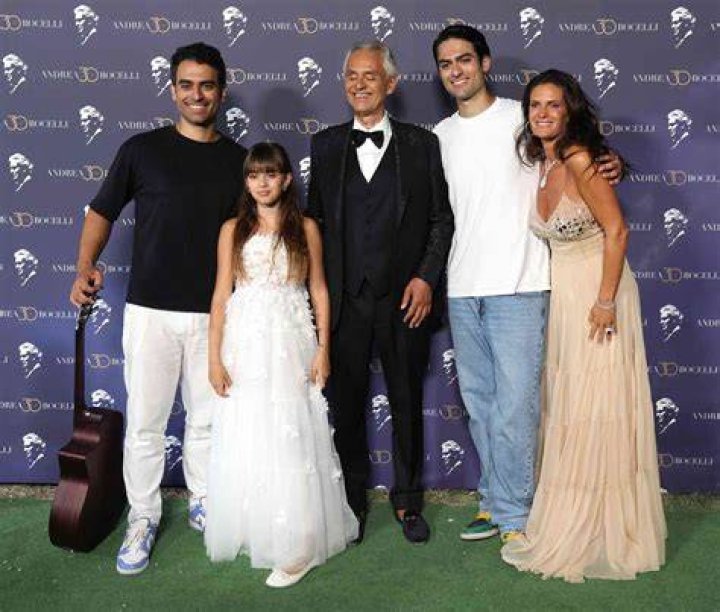 Andrea Bocelli Wife And Kids / Italian singer Andrea Bocelli, his wife