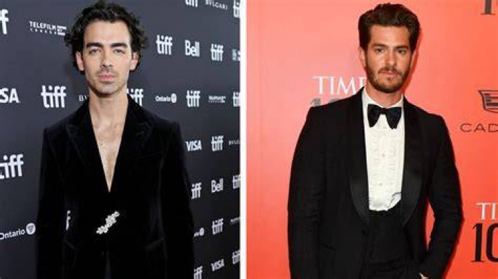 Andrew Garfield, Nick Jonas, & Priyanka Chopra Attend Wimbledon 2023 Women's Finals in London