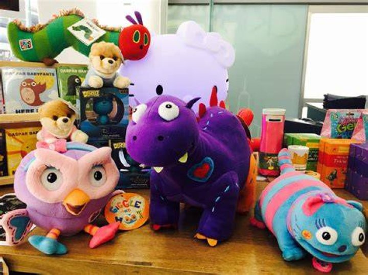 Giggleosaurus Large Plush Hupper