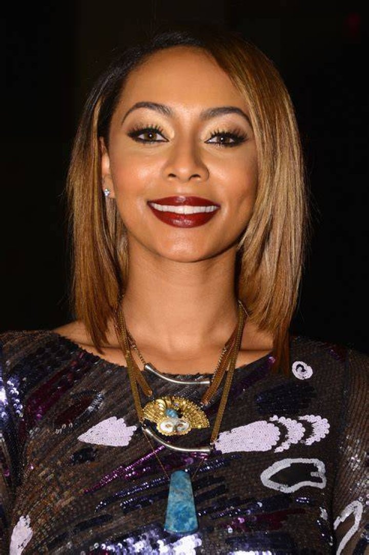 How Tall Is Keri Hilson