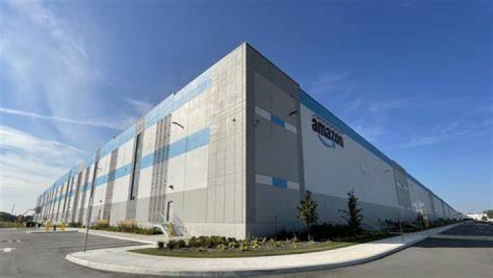 Opening of Amazon warehouse in Huntley delayed, company says Shaw Local