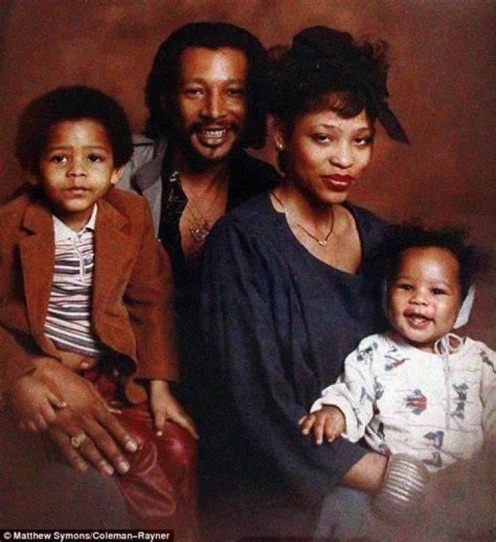 Singer dismisses claims his son is Michael Jackson's secret lovechild