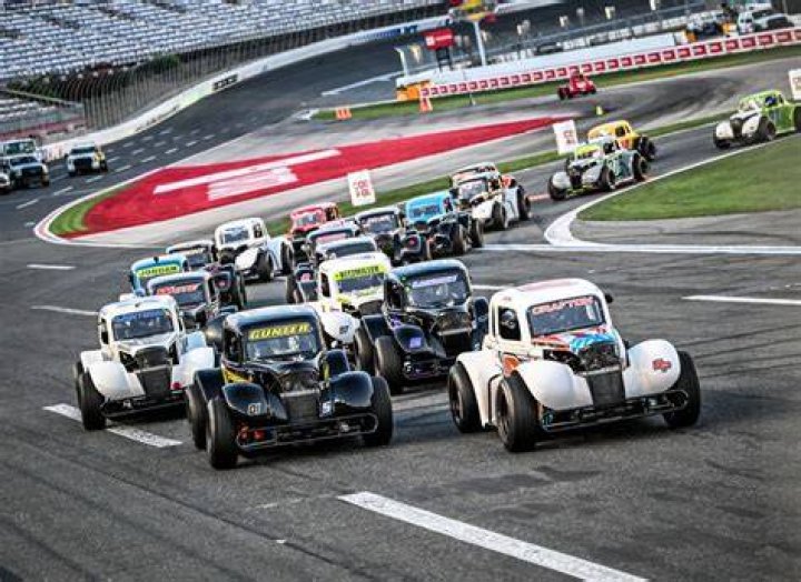 Summer Shootout Returns to Charlotte Motor Speedway with a double