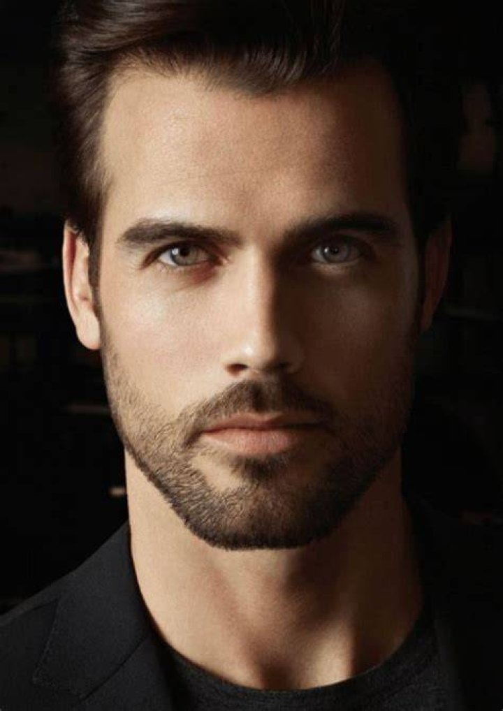 Thomas Beaudoin Bio, Net Worth, Ethnicity, Salary, Girlfriend, Height