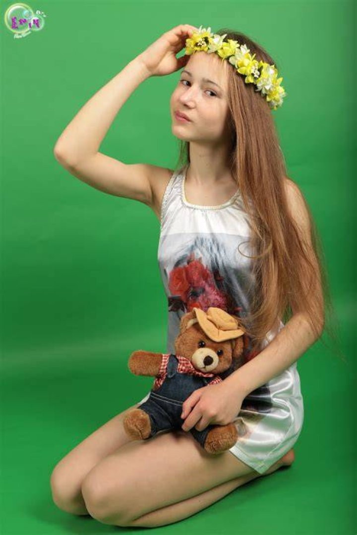 Tonya, set 1. Young models exclusive gallery