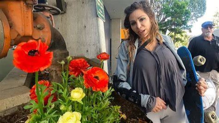 Venice Healer And Her Public Garden On The Boardwalk Shacked