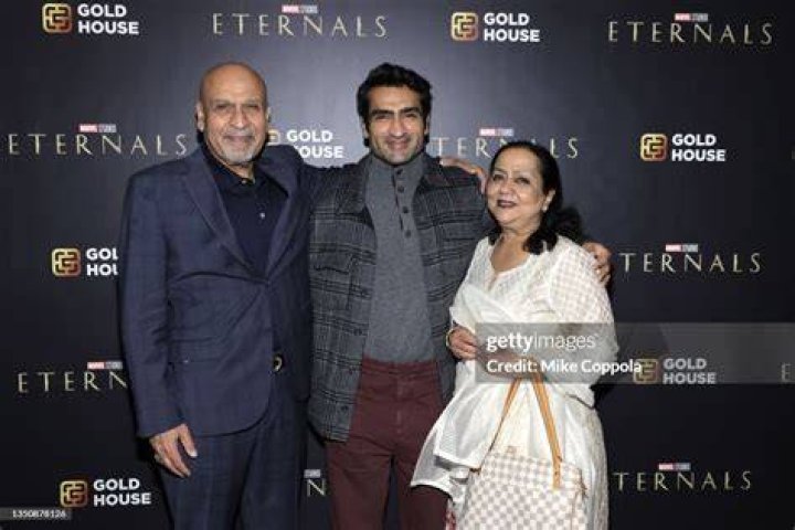 Who Are Aijaz Nanjiani And Shabana Nanjiani? Kumail Nanjiani Parents